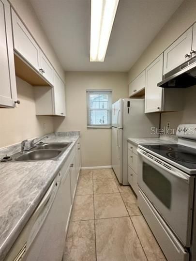 For Rent: $1,500 (2 beds, 1 baths, 780 Square Feet)