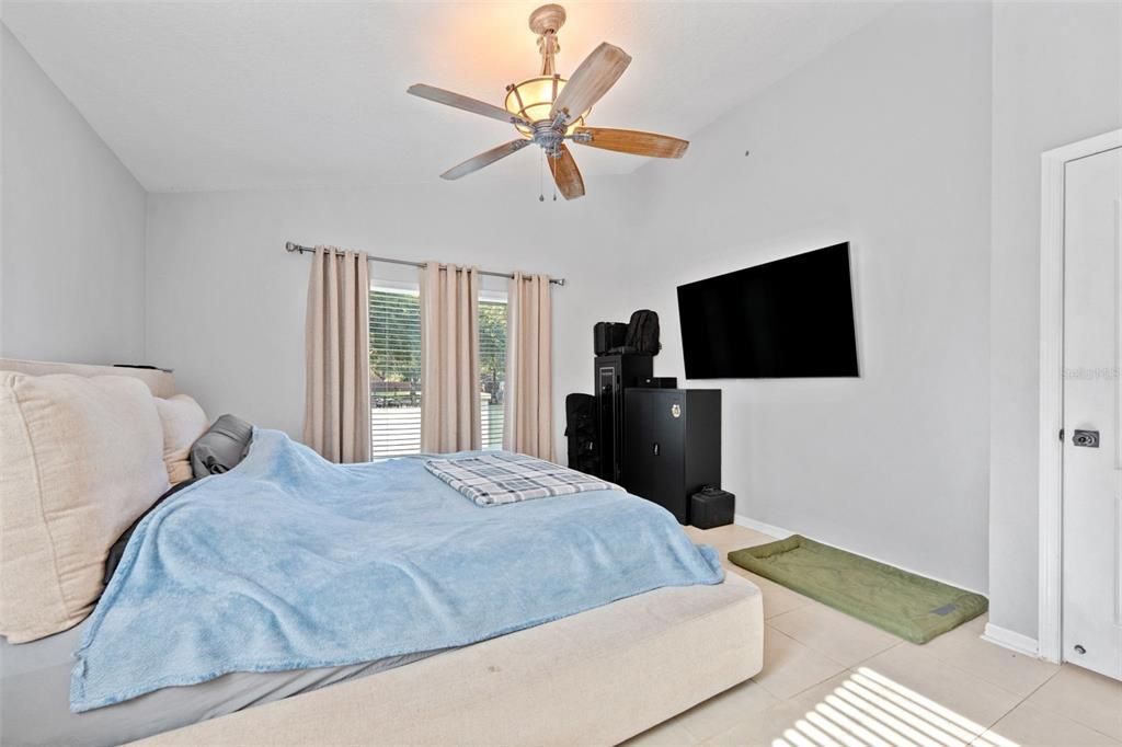 En Venta: $529,990 (3 camas, 2 baños, 1750 Pies cuadrados)