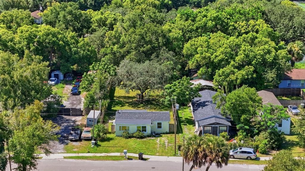 For Sale: $197,500 (2 beds, 1 baths, 972 Square Feet)