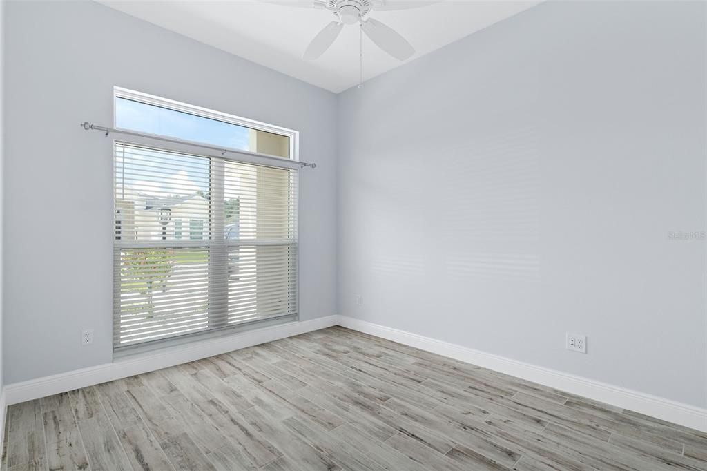 For Sale: $569,000 (3 beds, 2 baths, 1922 Square Feet)