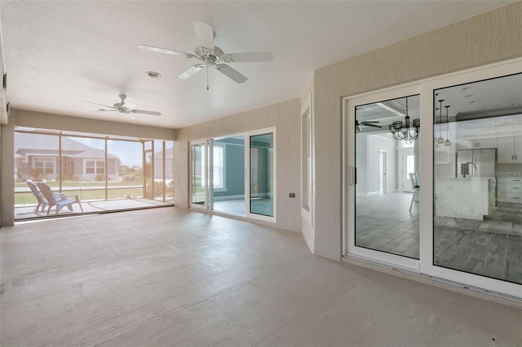 For Sale: $569,000 (3 beds, 2 baths, 1922 Square Feet)