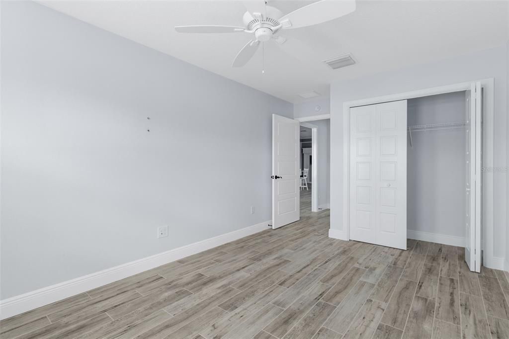For Sale: $569,000 (3 beds, 2 baths, 1922 Square Feet)