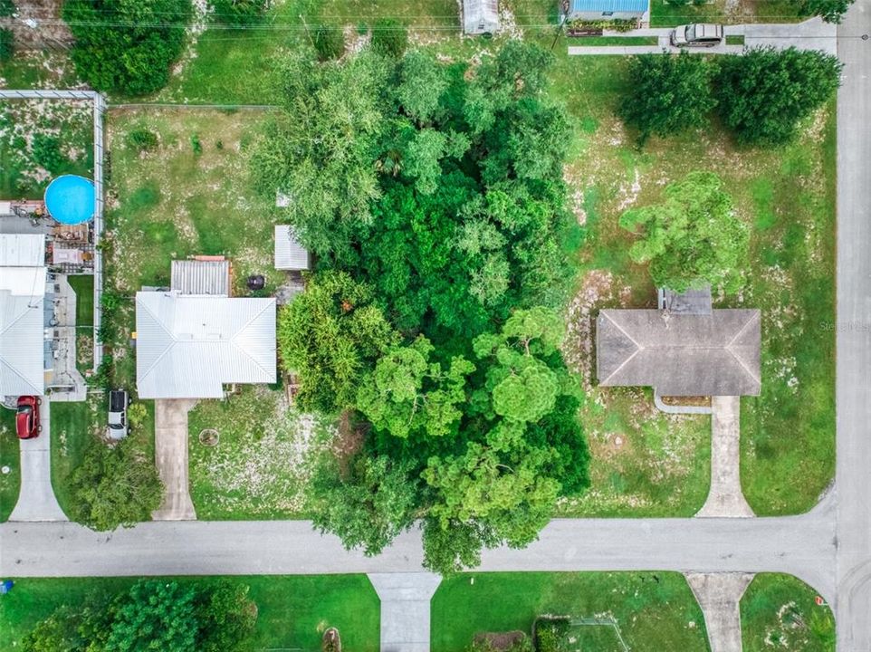 На продажу: $39,900 (0.23 acres)