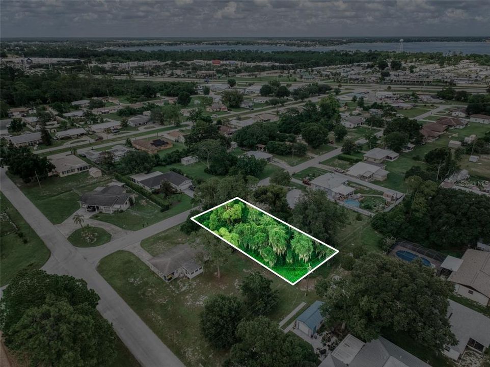 На продажу: $39,900 (0.23 acres)