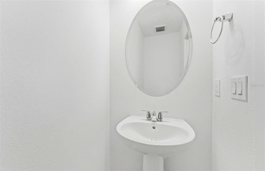 En Venta: $480,890 (4 camas, 2 baños, 2294 Pies cuadrados)