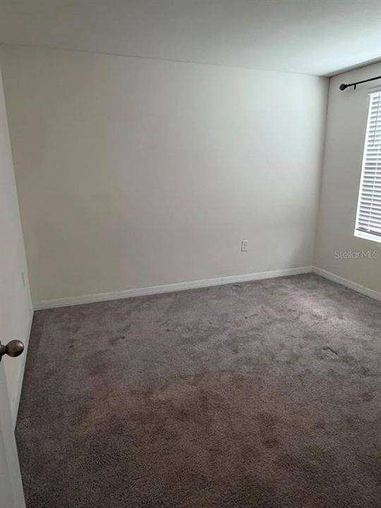 For Rent: $2,500 (5 beds, 3 baths, 2481 Square Feet)