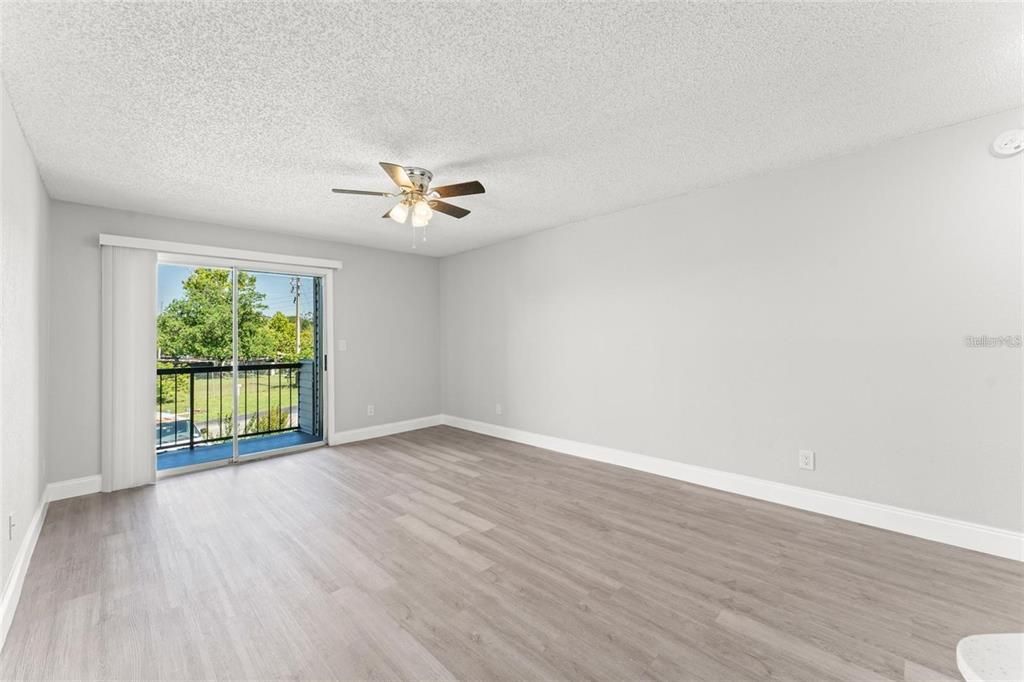 For Rent: $1,650 (2 beds, 2 baths, 864 Square Feet)