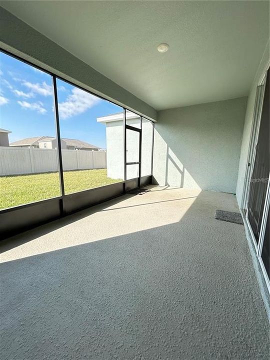 For Sale: $409,900 (4 beds, 3 baths, 2546 Square Feet)