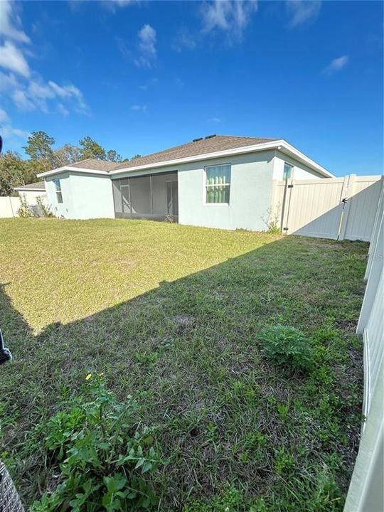 For Sale: $409,900 (4 beds, 3 baths, 2546 Square Feet)