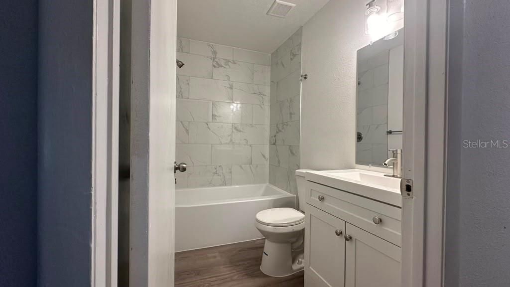 For Sale: $209,000 (3 beds, 2 baths, 1258 Square Feet)