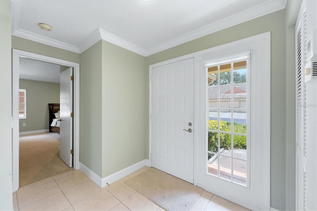 For Sale: $269,000 (2 beds, 2 baths, 1241 Square Feet)