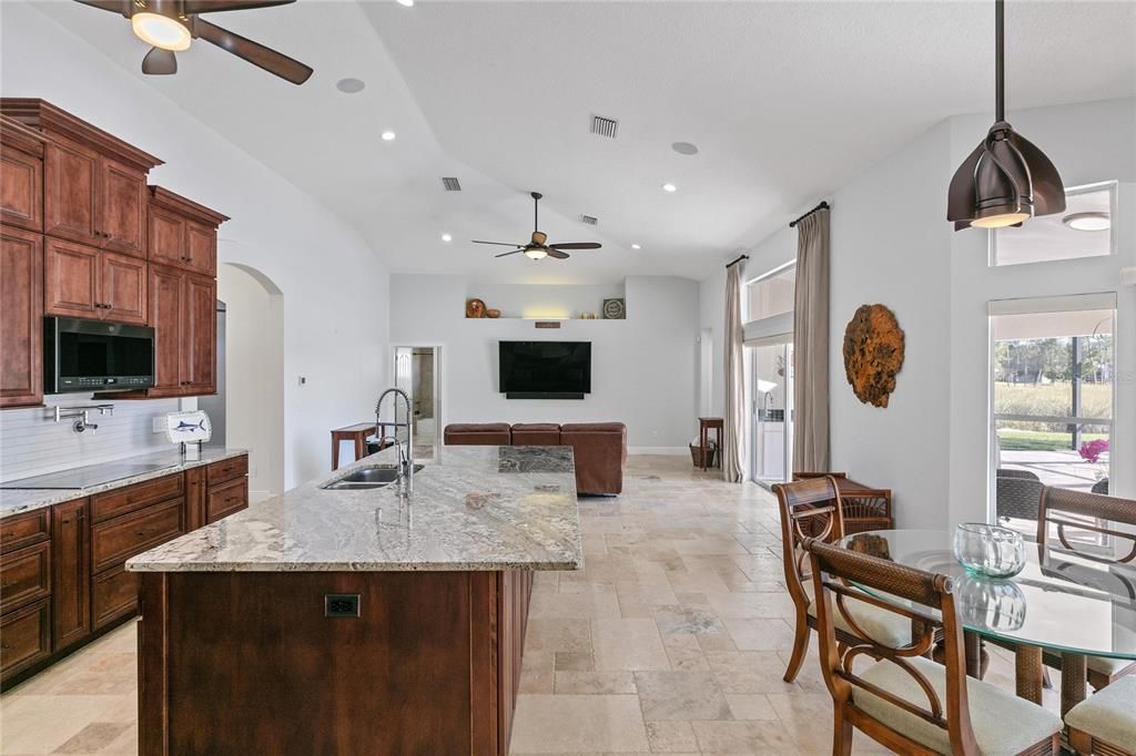 For Sale: $925,000 (4 beds, 3 baths, 2434 Square Feet)