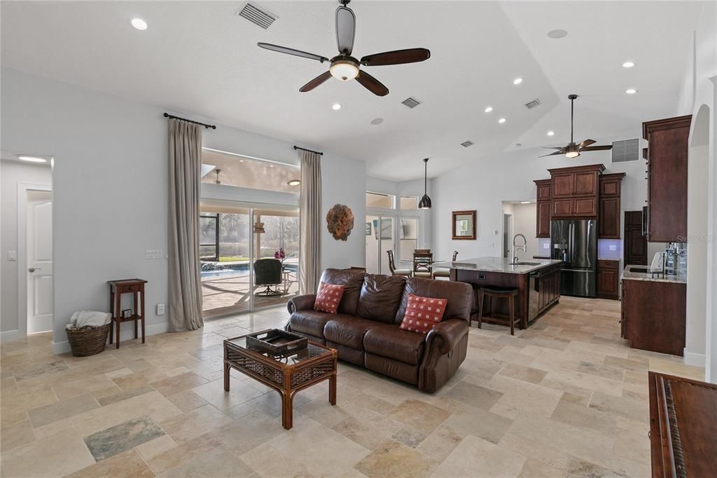 For Sale: $925,000 (4 beds, 3 baths, 2434 Square Feet)