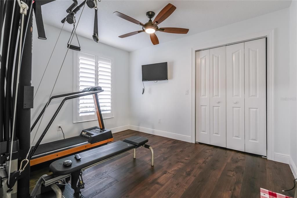 For Sale: $925,000 (4 beds, 3 baths, 2434 Square Feet)