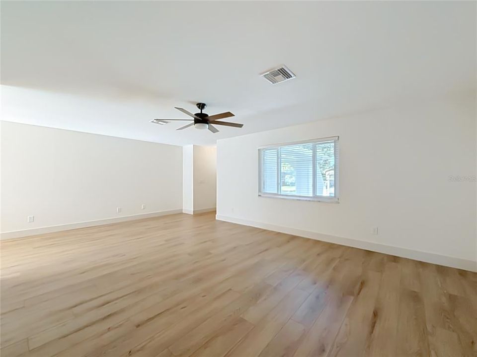 For Sale: $464,900 (3 beds, 2 baths, 1470 Square Feet)