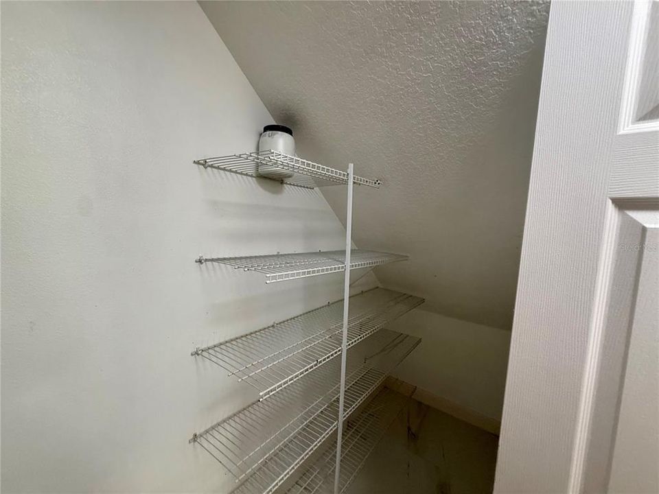 В аренду: $3,300 (4 спален, 2 ванн, 2328 Квадратных фут)