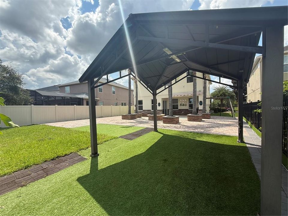 В аренду: $3,300 (4 спален, 2 ванн, 2328 Квадратных фут)