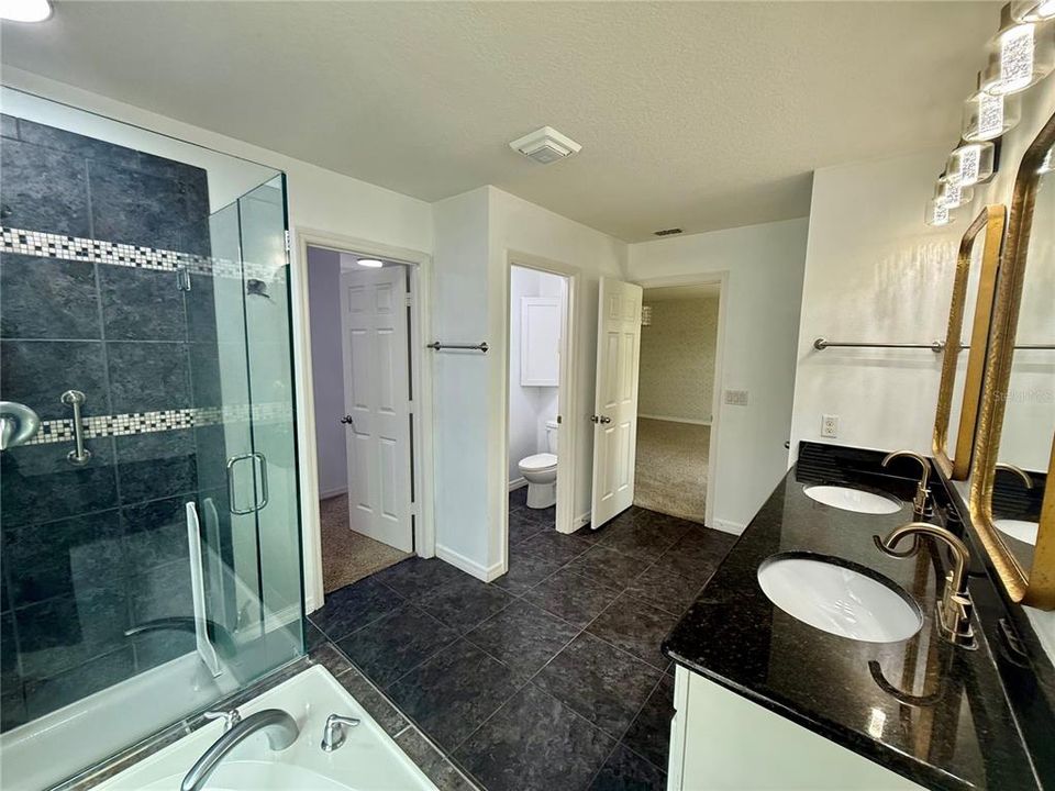В аренду: $3,300 (4 спален, 2 ванн, 2328 Квадратных фут)