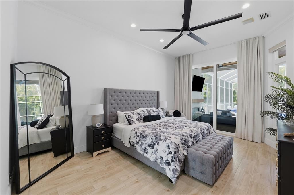 Activo con contrato: $1,350,000 (3 camas, 2 baños, 2272 Pies cuadrados)