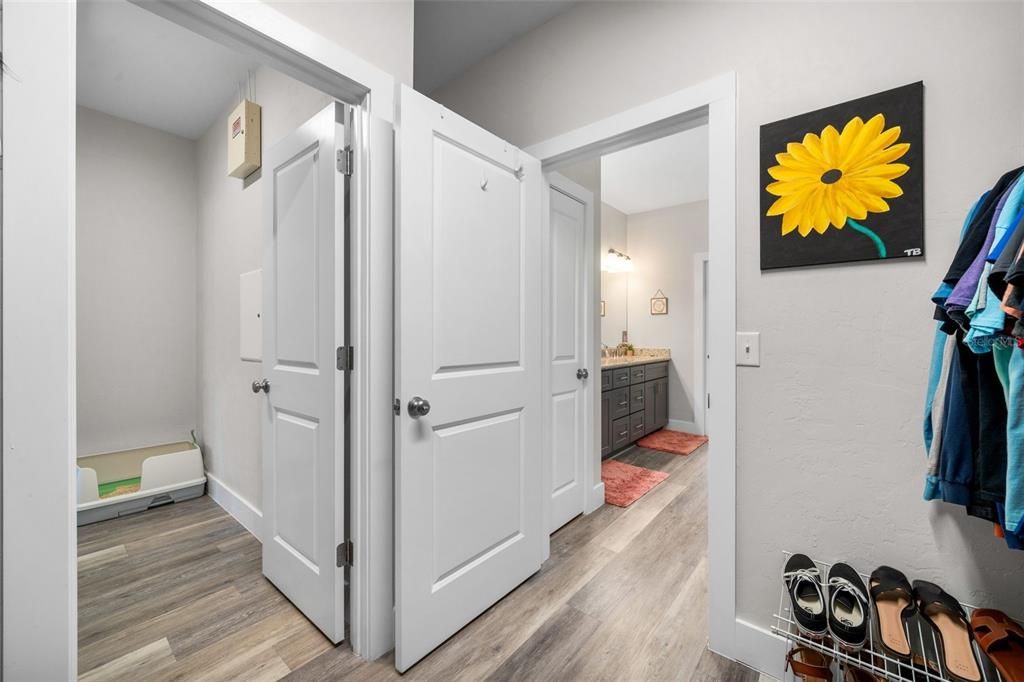 En Venta: $295,000 (2 camas, 2 baños, 1430 Pies cuadrados)