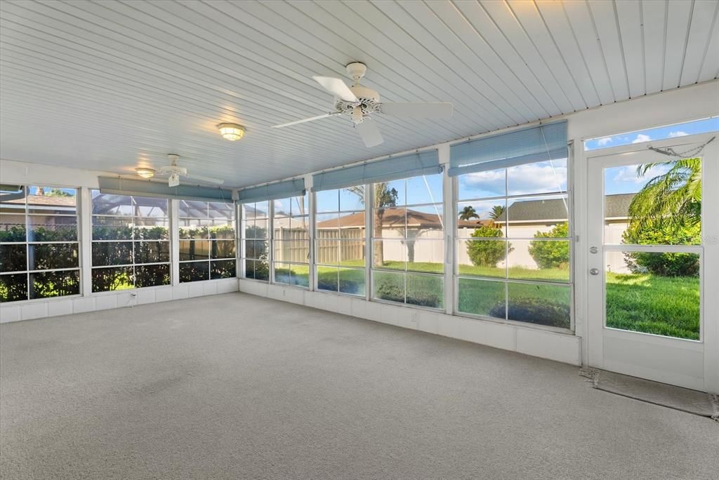 For Sale: $385,000 (3 beds, 2 baths, 1548 Square Feet)