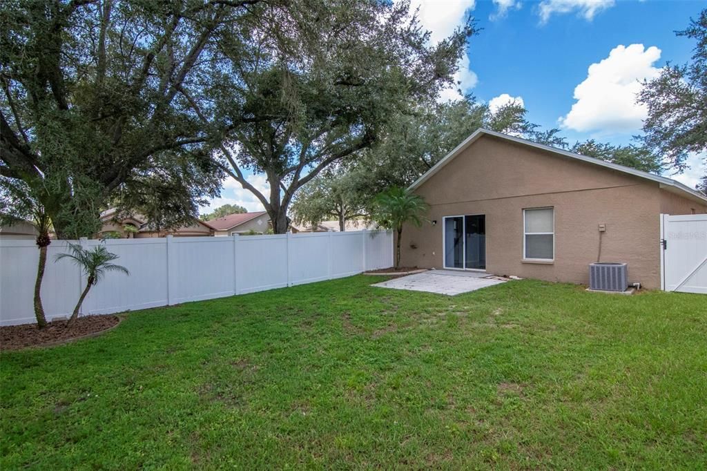 For Rent: $2,250 (3 beds, 2 baths, 1300 Square Feet)
