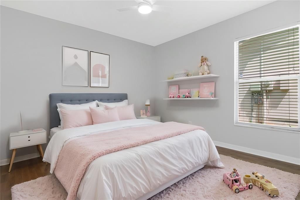 For Rent: $2,250 (3 beds, 2 baths, 1300 Square Feet)