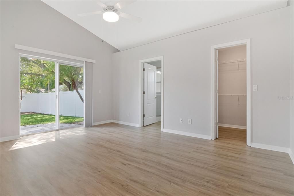 For Rent: $2,250 (3 beds, 2 baths, 1300 Square Feet)