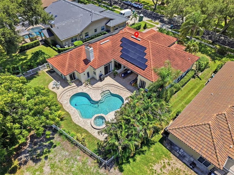 На продажу: $1,199,999 (5 спален, 3 ванн, 3163 Квадратных фут)