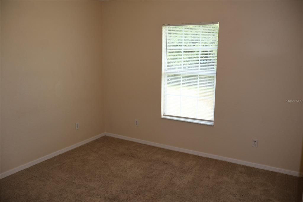 For Rent: $1,500 (3 beds, 2 baths, 1401 Square Feet)