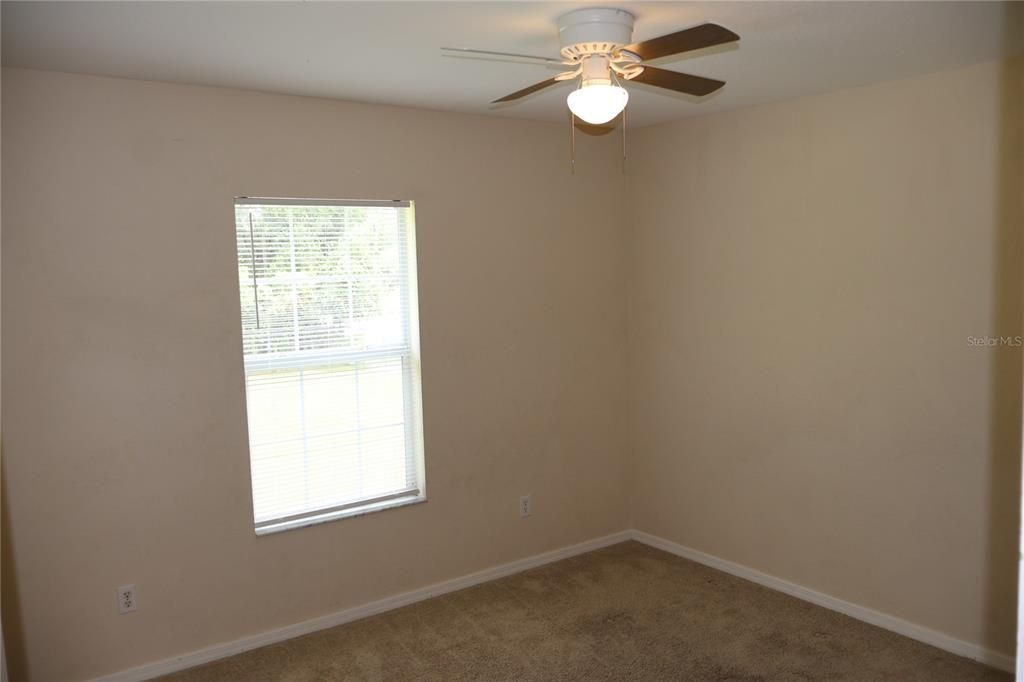 For Rent: $1,500 (3 beds, 2 baths, 1401 Square Feet)