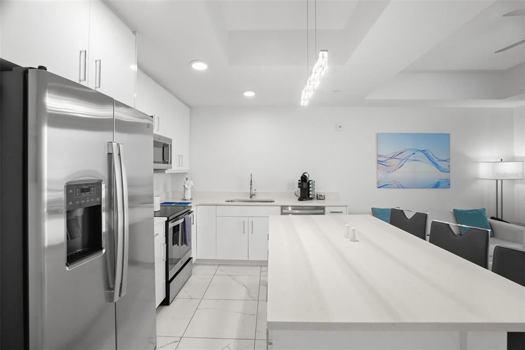 En Venta: $985,000 (2 camas, 2 baños, 1060 Pies cuadrados)