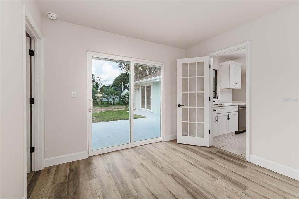 En Venta: $379,950 (4 camas, 2 baños, 1866 Pies cuadrados)