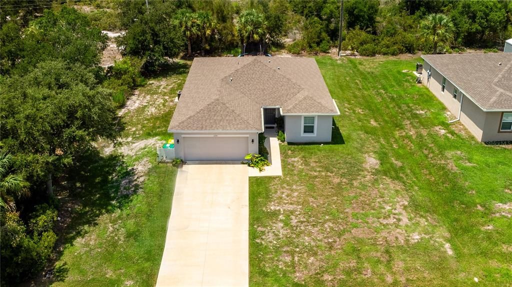 For Sale: $299,900 (3 beds, 2 baths, 1560 Square Feet)