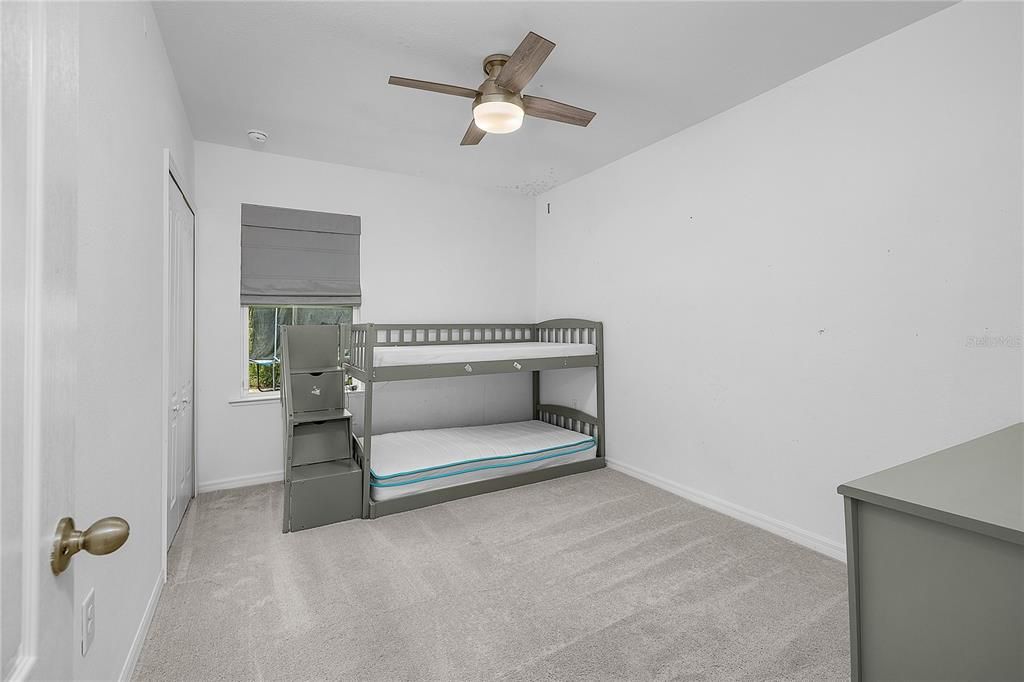 For Sale: $299,900 (3 beds, 2 baths, 1560 Square Feet)