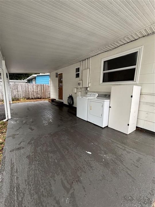 For Rent: $2,250 (2 beds, 1 baths, 750 Square Feet)