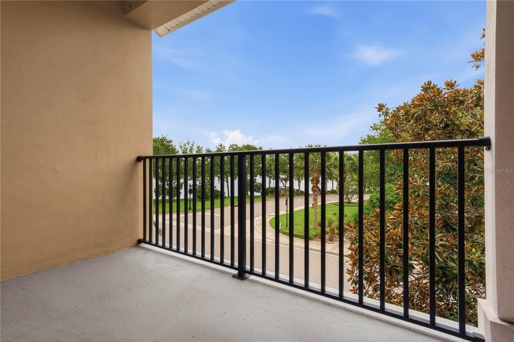 For Rent: $3,400 (4 beds, 2 baths, 2204 Square Feet)