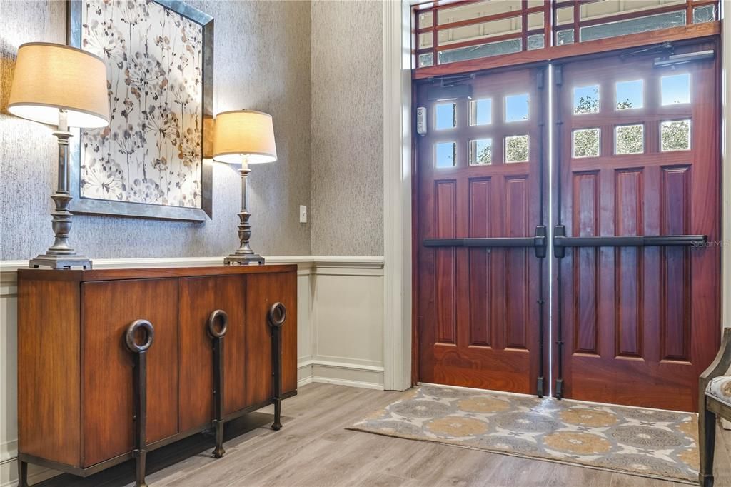 For Rent: $3,400 (4 beds, 2 baths, 2204 Square Feet)