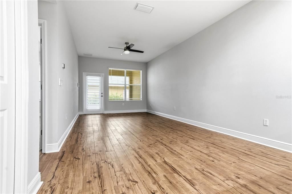 For Rent: $3,400 (4 beds, 2 baths, 2204 Square Feet)
