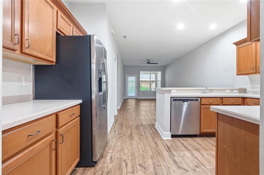 For Rent: $3,400 (4 beds, 2 baths, 2204 Square Feet)