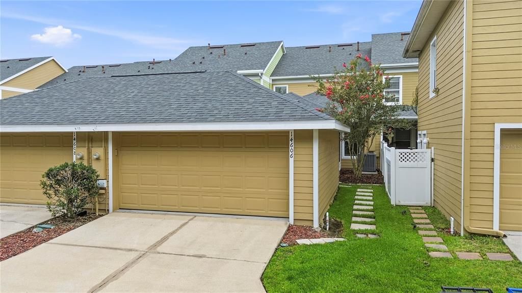 For Rent: $3,400 (4 beds, 2 baths, 2204 Square Feet)