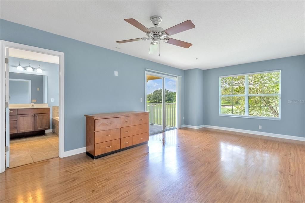 For Sale: $315,000 (4 beds, 2 baths, 1862 Square Feet)
