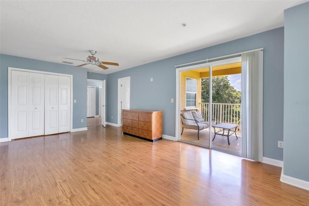 For Sale: $315,000 (4 beds, 2 baths, 1862 Square Feet)