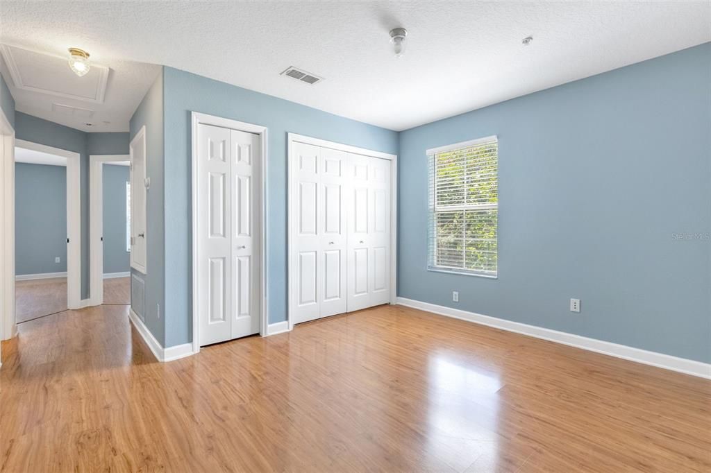 For Sale: $315,000 (4 beds, 2 baths, 1862 Square Feet)