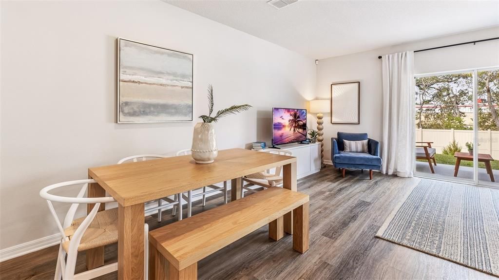 待售: $305,990 (3 贝兹, 2 浴室, 1464 平方英尺)
