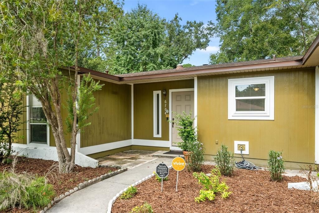 En Venta: $299,900 (3 camas, 2 baños, 1608 Pies cuadrados)