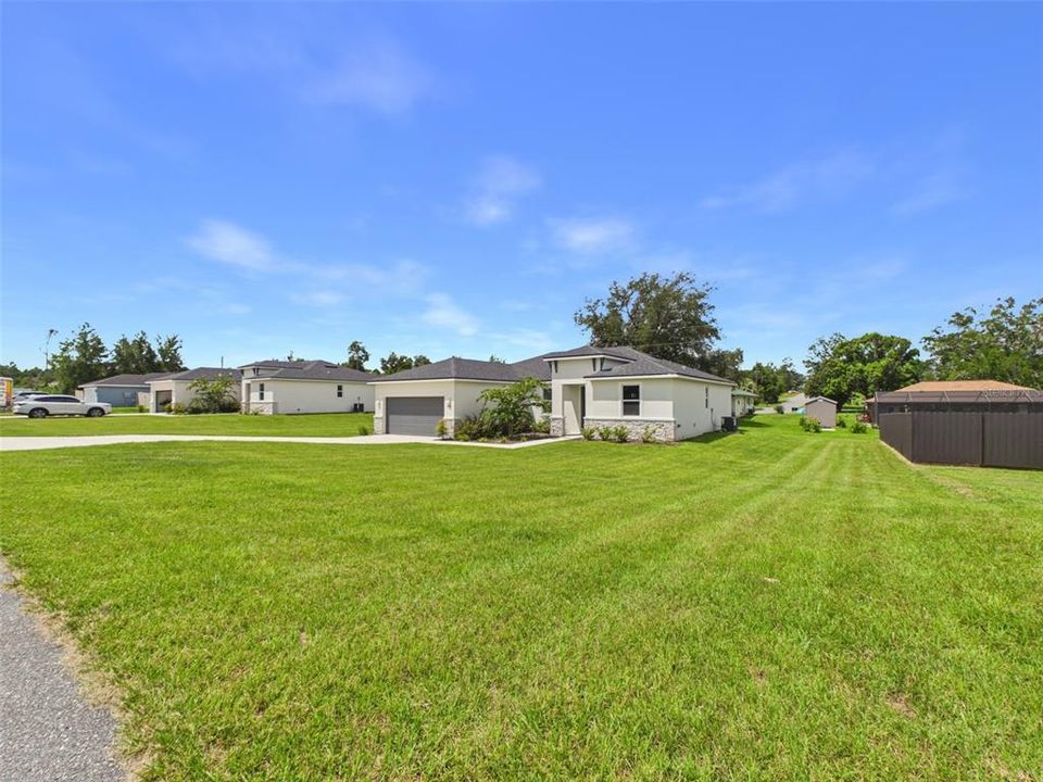For Sale: $299,900 (4 beds, 2 baths, 1787 Square Feet)