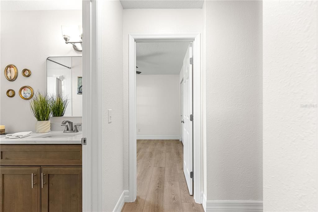 For Sale: $324,000 (3 beds, 2 baths, 1708 Square Feet)
