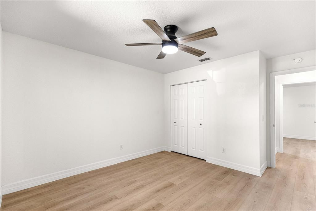 For Sale: $324,000 (3 beds, 2 baths, 1708 Square Feet)