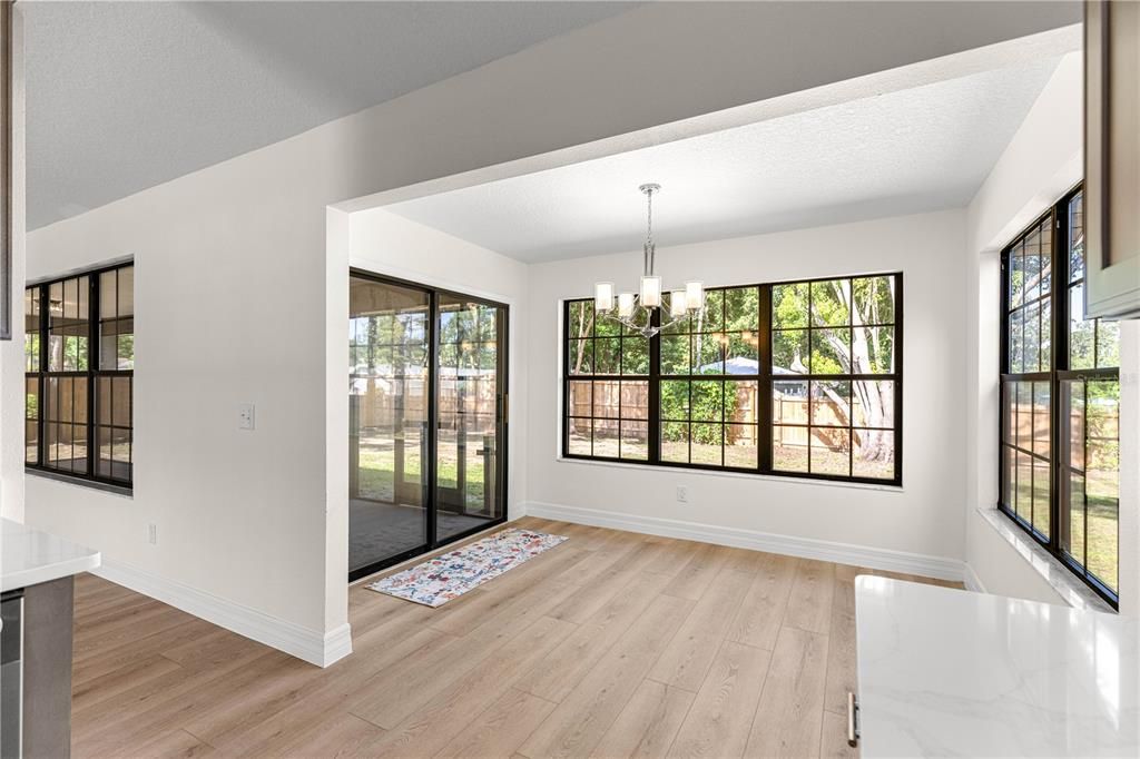 For Sale: $324,000 (3 beds, 2 baths, 1708 Square Feet)
